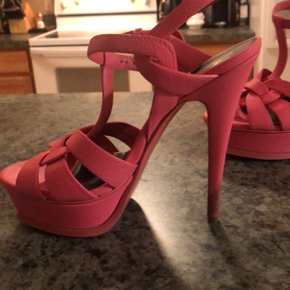 YSL pink heels - Picture 2 of 4